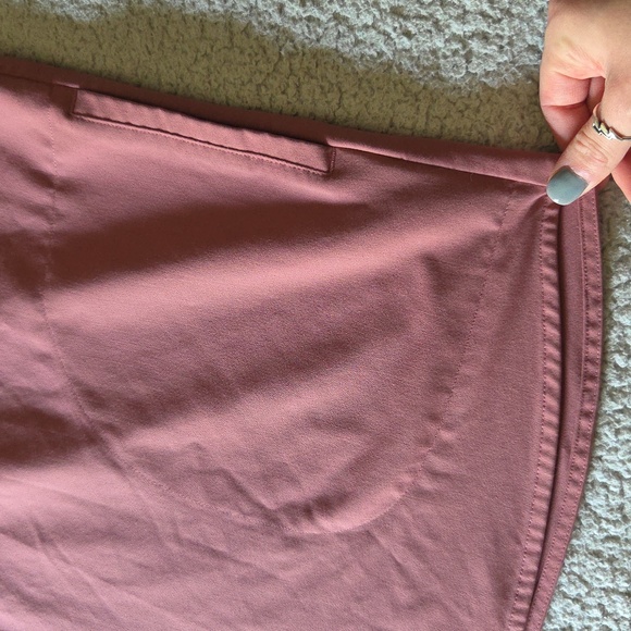 Figs Technical Collection Rafaela Oversized Scrub Top in Mauve - Picture 2 of 12